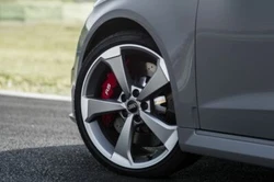 4 jantes neuves type AUDI RS new rotor en 18 tarif des 4 jantes TTC Audi ,Seat ,skoda, Volkswagen. Les bagues de...