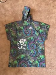 686 Waterproof Poncho, Grateful Dead tie dye. Brand new with tags, originally $120 new! Size small/ medium but is...