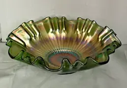 This 3in1 crimped green carnival bowl measures 3