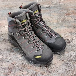 Asolo Horizon 1 GTX Waterproof Hiking boots, mens 11. Pre-owned in excellent condition with very little wear. $300...