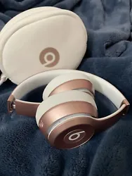 Beats Solo Wireless Headphones Rose Gold, Pre-owned, Excellent Condition 9/10.No scratches, no stains.Accessories...