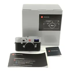 Product code: 20003. Latest Leica M10 model. Technically of course in perfect condition. No dings or dents. No problems...