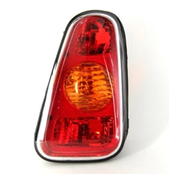 MINI ONE / COOPER R50 R52 R53 08.2004-10.2006. 1 LAMPE FEU ARRIERE. COTE : ARRIERE DROIT. MINI: 63216925836. MINI:...