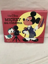 Très beau et très rare livre pop up Mickey au cinéma de 1981 en bon état juste un ou deux popup un peu abîmé vue...