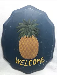 11.5”x8.75” Wooden Pineapple Welcome Sign Decoration.