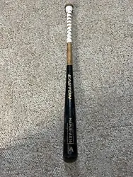 This baseball bat was used for batting practice. It is in good used condition and still has a lot of life left. . 32”...