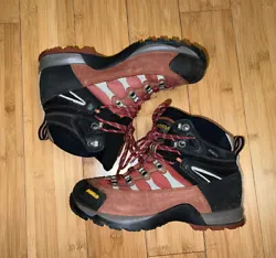 Asolo Stynger Gore-Tex Womens 6.5 Waterproof Lace Up Hiking Boots Barely Worn. Boots are in great shape! Great for...