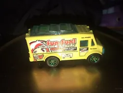 Get ready to add some fun to your collection with this Matchbox Food Truck Fun-Fun Sushi MB889 in vibrant yellow color!...