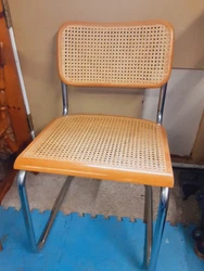 No makers mark that I can see. Please see photos for measurements and condition.