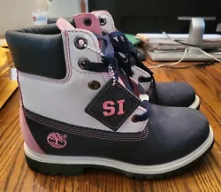 Timberland Womens Leather Waterproof Boots Custom colors 7W worn once. These boots were custom created. Paid $200.....