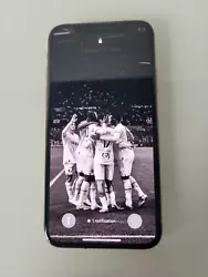 Apple IPhone XS 64GB Or avec la vitre arrière cassé. Envoi rapide et soigné.