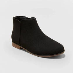 Care and Cleaning: Brush Away Surface Dirt. Footwear Upper Material: 100% Polyester. Footwear Insole Material: 100%...