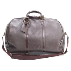 We deal in used bags and wallets.