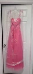 Womens or Miss size 8 prom ball gown, bright pink. Perfect for Quinceanera..