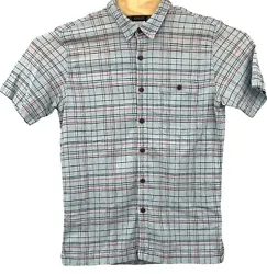 Patagonia Puckerware Seersucker Organic Shirt Tattersall Medium Short SleeveThis shirt has no holes, stains, rips or...