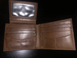 Men’s Bifold Fossil Wallet W/ Removable ID Card Holder, Brown Buffalo Leather.