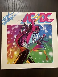 AC/DC - High Voltage. Bonjour, je met en vente certains vinyles de ma collection, tous en très bon étatEnvoi via...