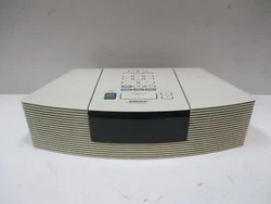 BOSE WAVE RADIO CD PLAYER MODEL AWRC1P WHITE (((TOP COVER ONLY ))). IT IS GOOD USED CONDITION.