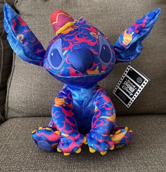This is the hard to find June edition of Stitch Crashes where Stitch Crashes ALADDIN! Stitch has amazing color and Fez!