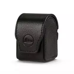This leather case fits the small flash that is included with the Leica D-LUX (Typ 109) and Leica D-Lux 7.