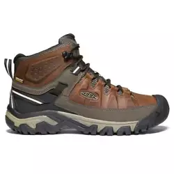 With its room-for-your-toes fit and out-of-the-box comfort, Targhee has been an icon since we introduced it in 2005....