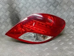 Ref interne : 67251874. Modèle : 207 PHASE 1 1.6 HDI - 16V TURBO. Nombre de portes : 5. Type Mine : MPE5312T0656....