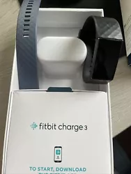 Fitbit Charge3 Fitness Activity Tracker Heart Rate Monitor Smartwatch. Not charging