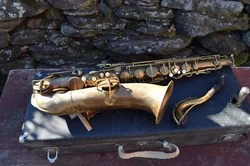 Vintage Martin Handcraft Tenor Saxophone with Case Needs restoration serial about # 44900 1925-1926