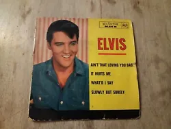 Rare EP 45tm. Elvis PRESLEY Aint that loving you baby. Label RCA Victor 86.411. Etat sleeve-pochette vg usures et...