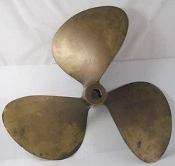 Federal Bronze Propeller. Propeller has a 19