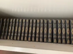 collection de livres Honoré de Balzac.