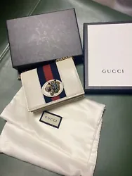 Gucci Code : #573790 2067. ~Gucci Rajah Wallet on Chain ~. Ivory Leather Exterior. Detachable Gold Chain Strap with...