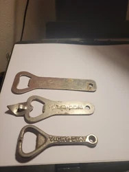 (Et donc fera objet de commande séparée.).