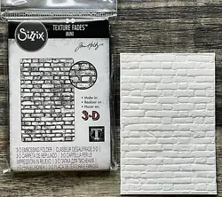 For best results, spray fine water mist onto material before use. Sizzix item #665462. The Mini Brickwork Texture Fades...