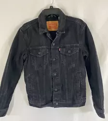 This great jacket is 100% cotton.