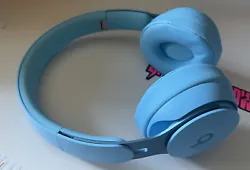 Beats by Dr. Dre Solo Pro On Ear Wireless Headphones - Light Blue. HEADPHONES ONLYHEADPHONES ONLY WORKING CONDITION...