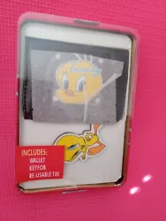 New VTG Looney Tunes Tweety Bird Wallet Keyfob collectors Tin . Condition is New. Shipped with USPS Ground Advantage.