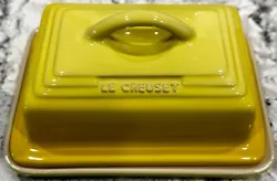 This stoneware butter dish can go from refrigerator to microwave to table. Nearly-nonstick glazed interior easily...