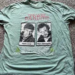 Home Alone Wet Bandits The Great Ones Leave Their Mark Harry & Marv T-shirt XL..