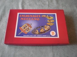 meccano années 60 - boite dengrenages B - complète avec notice ( sans bon de garantie) - bon état - envoi suivi -
