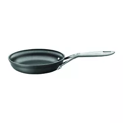 Designed in Italy. Engineered in Germany Multi-layer, PFOA-free nonstick coating ensures effortless release and easy...