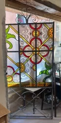 Pièce unique : portillon de jardin en vitrail et fer forgé, peut-être utilisé aussi en paravent intérieur en...