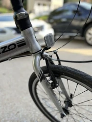 Introducing the ZiZZO Liberté, a top-of-the-line folding bike that boasts an impressive weight of only 23lbs. This...
