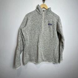 Women’s Patagonia Better Sweater 1/4 Zip Fleece Long Sleeve Oatmeal Sz XL. Gently used Measurements laying flat are...