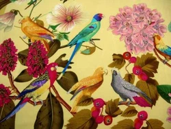 USED FOULARD SCARF GUCCI PARROTS.
