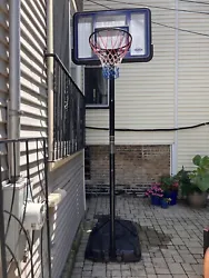 Lifetime 10ft Adjustable Basketball Hoop. Condition is Used. Local pickup only.