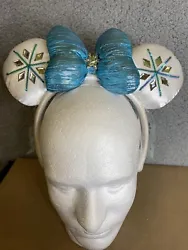 Disney Parks blue white Tiara Minnie Mouse ears. Pre-ownedSee photos If you have any questions, please contact me....