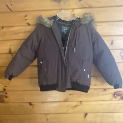 WOOLRICH WOMEN PARKA PUFFER COAT With Tags Size Large Water Resisant. BrownDoes not appear to been wornHAS TAGSNo tears...