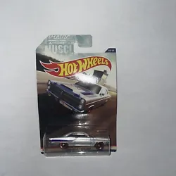 2017 Hot Wheels Vintage American Muscle 10/10 1966 FORD FAIRLANE Silver w/Red5sp.