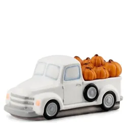 Scentsy Retro White Truck Warmer + Pumpkin Delivery Lid New  Halloween Fall